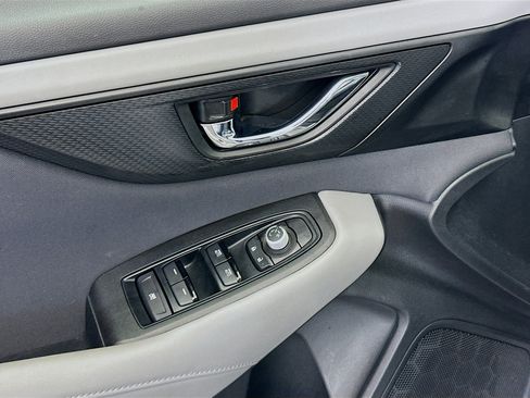 Used 2025 Subaru Outback Premium image 15