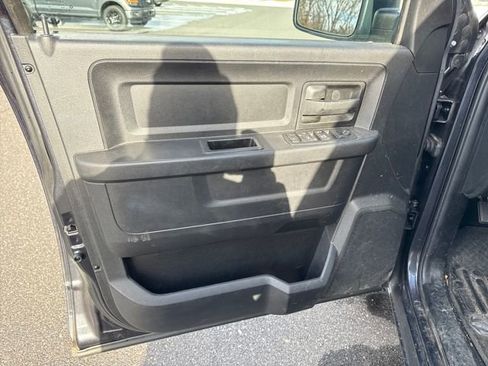 Used 2015 RAM 1500 Express image 15
