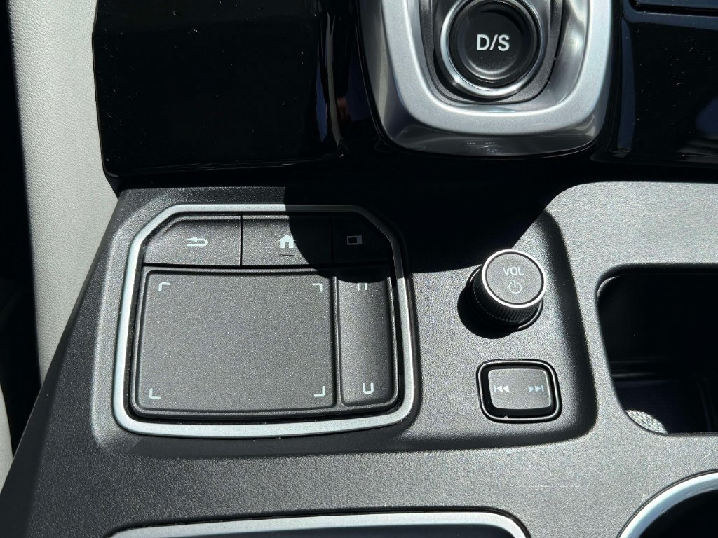 Certified 2023 Acura MDX w/ Technology Package AWD/4WD image 27