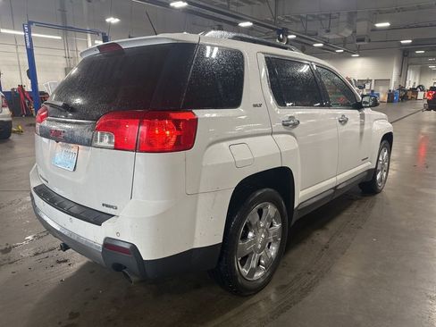 Used 2014 GMC Terrain SLT w/ Cargo Package AWD/4WD image 3