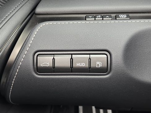 Certified 2021 Lexus LC 500 Convertible w/ Touring Package image 32