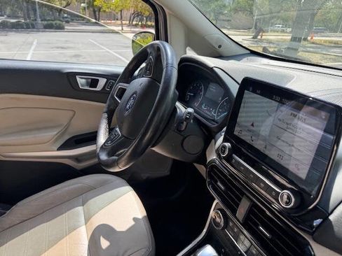Used 2019 Ford EcoSport Titanium image 27