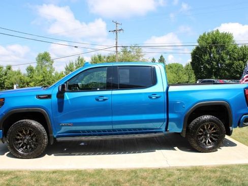 Used 2024 GMC Sierra 1500 AT4 w/ Technology Package AWD/4WD image 37