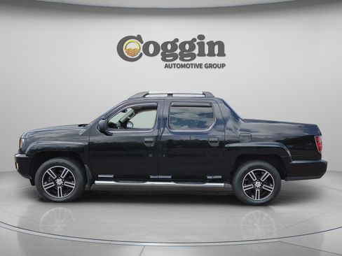 Used 2013 Honda Ridgeline Sport image 2