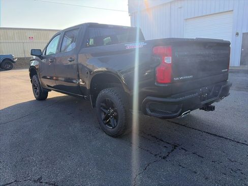 Used 2019 Chevrolet Silverado 1500 Custom Trail Boss w/ Infotainment Package image 5