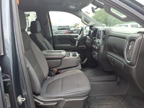 Used 2019 Chevrolet Silverado 1500 LT w/ Texas Edition RWD image 17