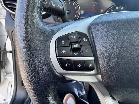 Used 2023 Ford Explorer Limited w/ Limited Technology Package image 14
