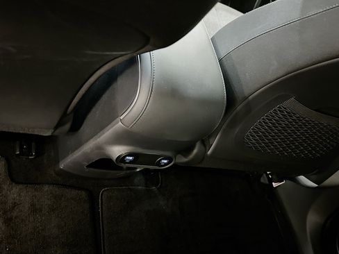 Used 2024 Hyundai Ioniq 5 SEL image 28