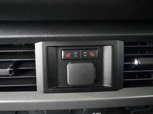 Used 2023 Ford F150 Lariat w/ Equipment Group 502A High image 33