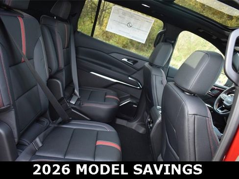New 2026 Chevrolet Traverse RS w/ LPO, Floor Liner Package image 18