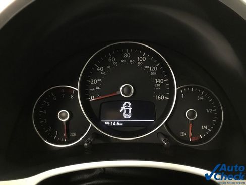 Used 2012 Volkswagen Beetle 2.5 FWD image 34