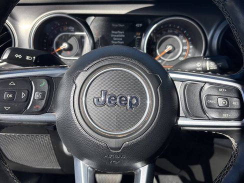 Used 2020 Jeep Gladiator Sport w/ Quick Order Package 24S image 8