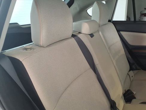 Used 2017 Subaru Crosstrek 2.0i Premium w/ Moonroof Package image 23