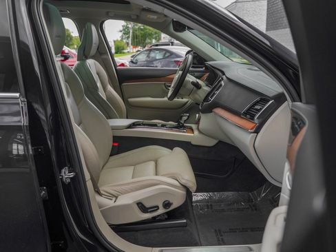Used 2020 Volvo XC90 T6 Inscription AWD/4WD image 29