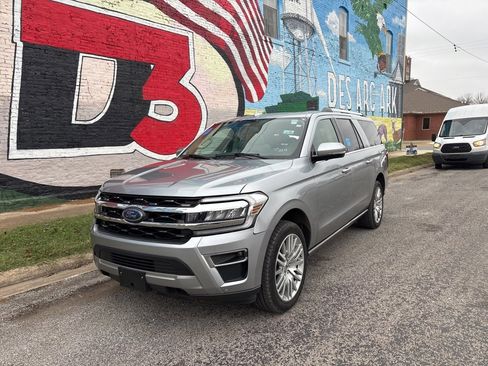 Used 2024 Ford Expedition Max Limited image 61