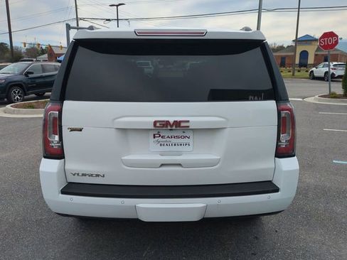 Used 2018 GMC Yukon SLT w/ Open Road Package image 5