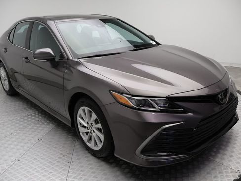 Certified 2024 Toyota Camry LE w/ Convenience Package FWD image 6