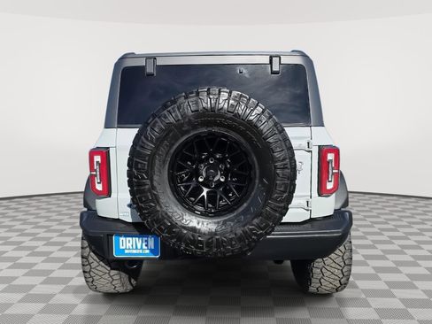 Used 2024 Ford Bronco Everglades AWD/4WD image 5