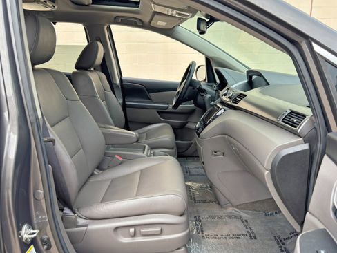 Used 2014 Honda Odyssey EX-L image 15