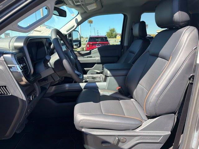 New 2027 Ford F350 Lariat w/ Black Appearance Package AWD/4WD image 16