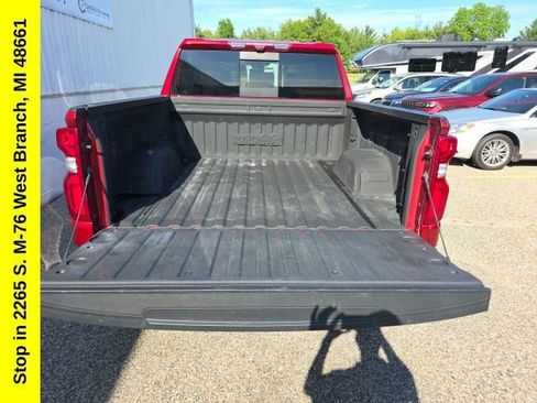 Used 2023 Chevrolet Silverado 1500 High Country w/ Technology Package AWD/4WD image 14