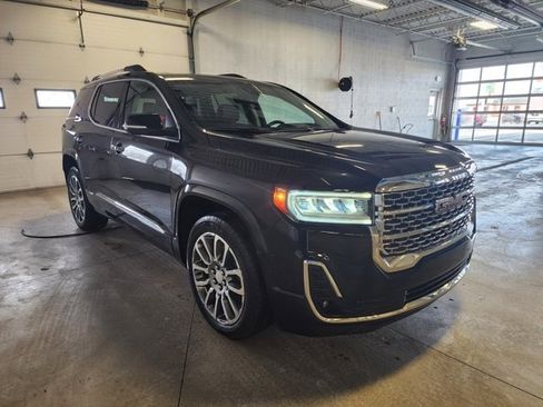 Certified 2023 GMC Acadia Denali w/ Denali Ultimate Package image 6