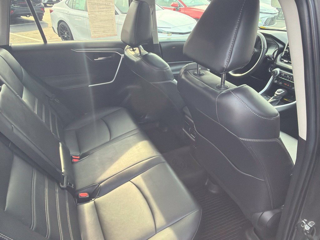 Certified 2022 Toyota RAV4 XLE Premium AWD/4WD image 13