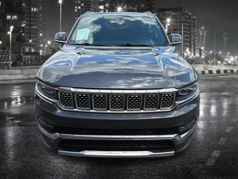 Used 2022 Jeep Grand Wagoneer Series I AWD/4WD image 9