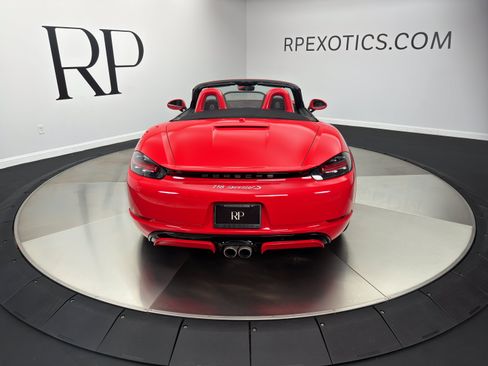 Used 2023 Porsche 718 Boxster S RWD image 7
