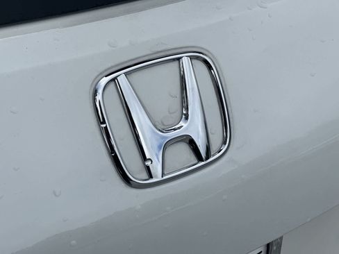 Used 2024 Honda HR-V Sport image 10