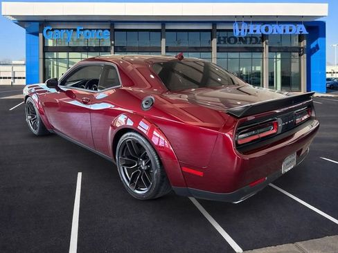 Used 2022 Dodge Challenger R/T Scat Pack RWD image 3