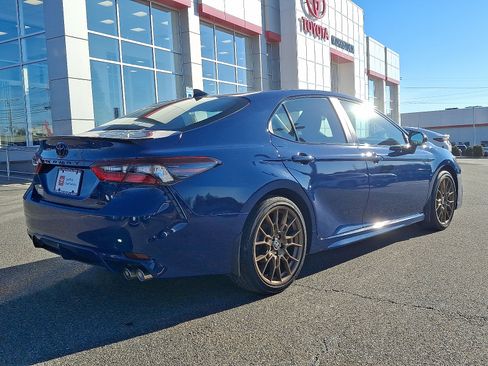 Certified 2023 Toyota Camry SE image 6