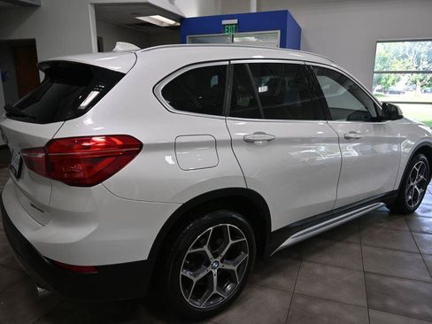 Used 2018 BMW X1 xDrive28i w/ Convenience Package AWD/4WD image 5
