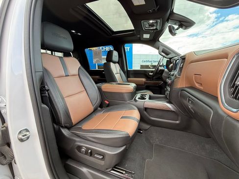Used 2021 Chevrolet Silverado 3500 High Country w/ Z71 Off-Road Package AWD/4WD image 41