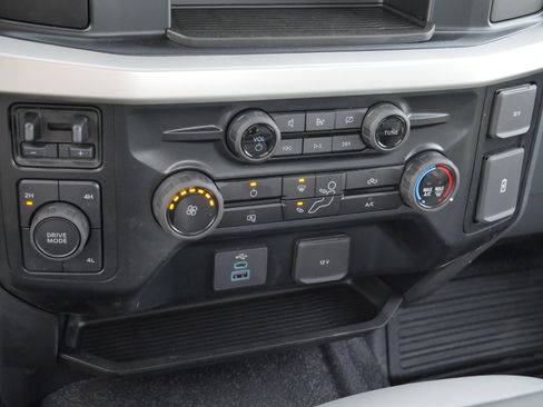 Certified 2024 Ford F350 XL w/ Snow Plow Prep Package image 11