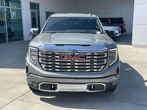 Used 2025 GMC Sierra 1500 Denali image 2