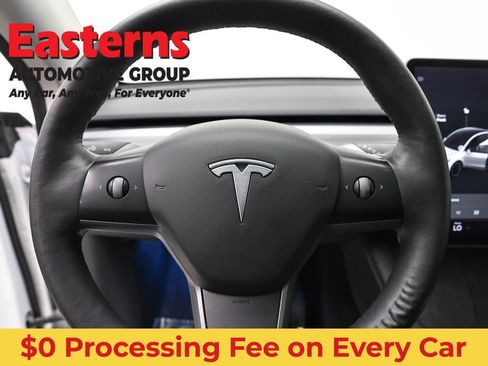Used 2021 Tesla Model Y Long Range AWD/4WD image 10