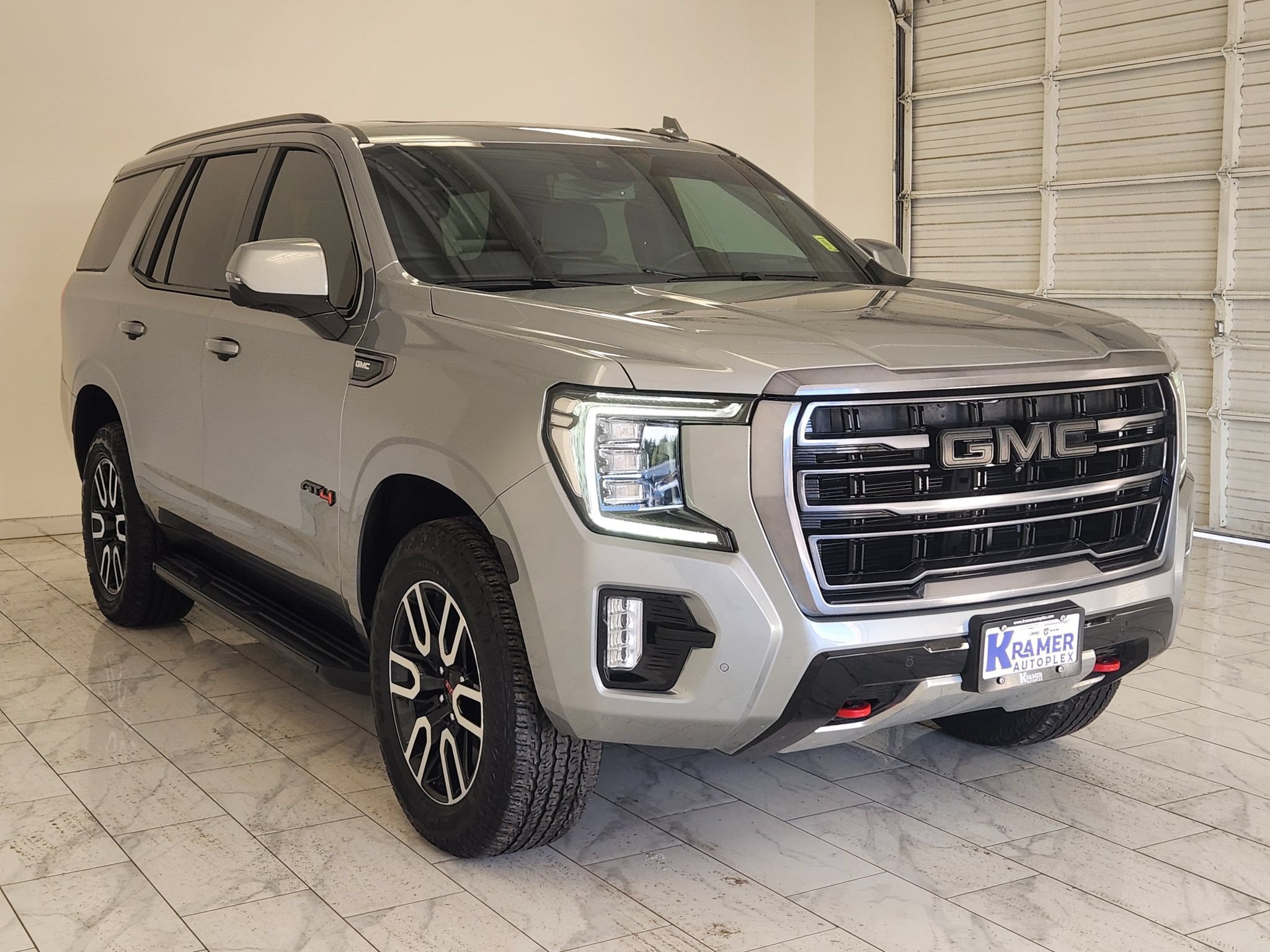 Used 2024 GMC Yukon AT4 w/ Technology Package AWD/4WD image 3