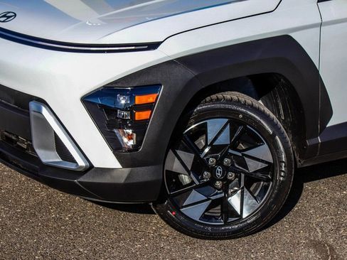 Used 2024 Hyundai Kona SE image 45