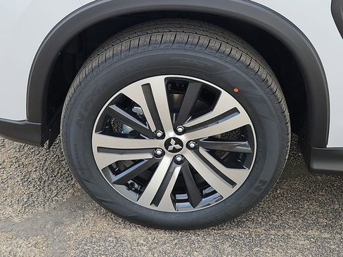 New 2026 Mitsubishi Outlander Sport ES image 17