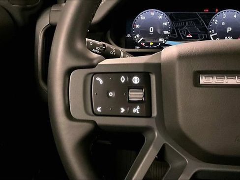 Used 2025 Land Rover Defender 90 S AWD/4WD image 20