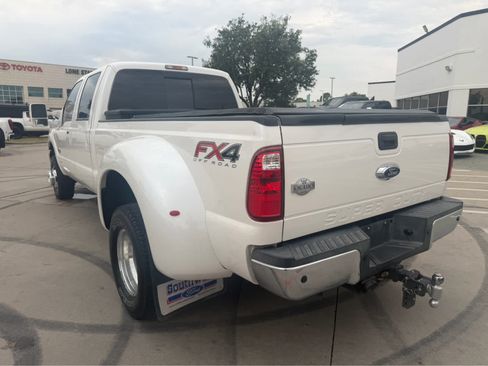 Used 2015 Ford F350 King Ranch w/ FX4 Off-Road Package AWD/4WD image 3