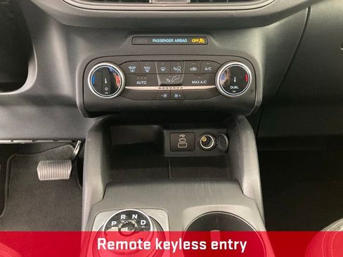 Used 2025 Ford Escape Active image 9