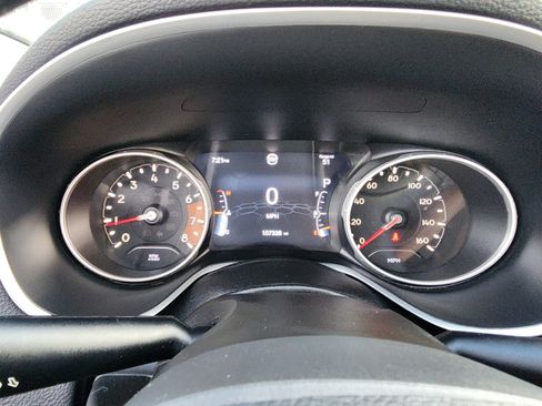 Used 2019 Jeep Compass Sport w/ Cold Weather Group FWD image 29