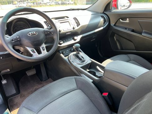Used 2013 Kia Sportage FWD image 18