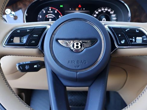 New 2025 Bentley Bentayga image 26