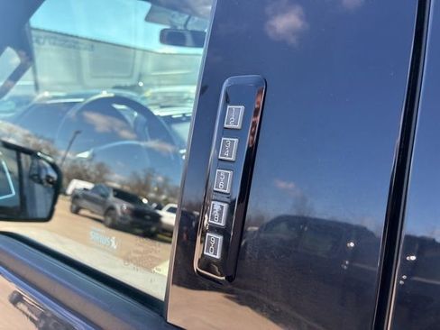 Used 2016 Ford F150 XLT w/ Equipment Group 302A Luxury image 16