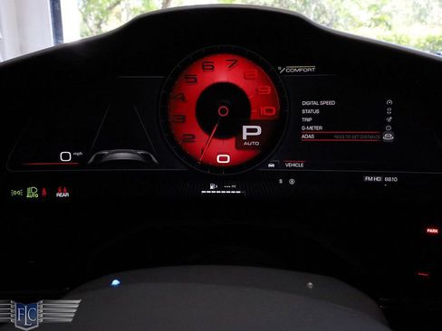 Used 2023 Ferrari Purosangue AWD/4WD image 31