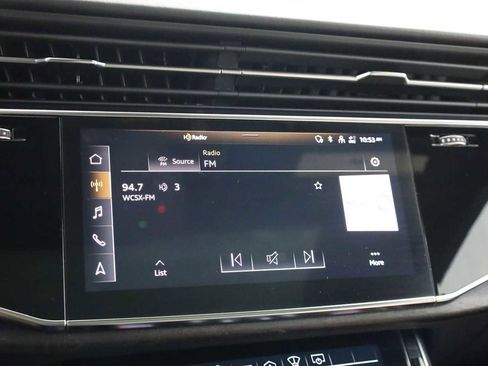 Used 2022 Audi Q8 Prestige w/ Prestige Package image 30