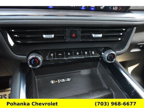 Used 2025 Chevrolet Tahoe Z71 AWD/4WD image 16